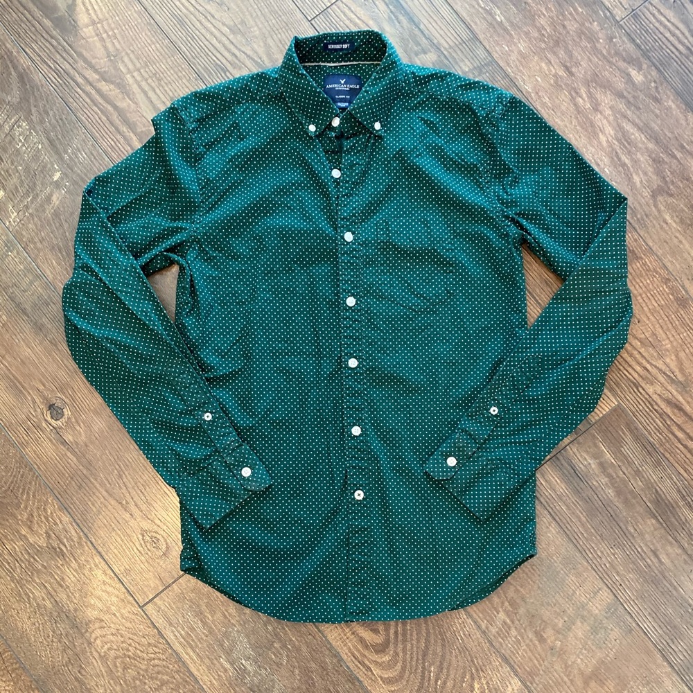 American Eagle Seriously Soft Classic Fit Shirt